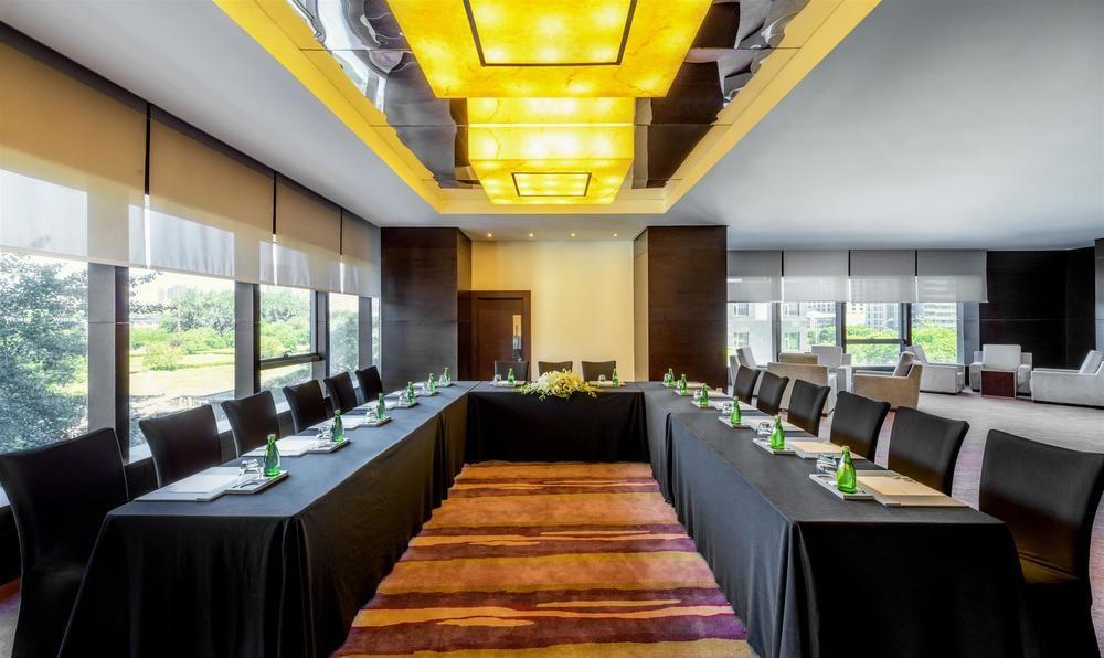 The Westin Beijing Chaoyang Hotell Exteriör bild