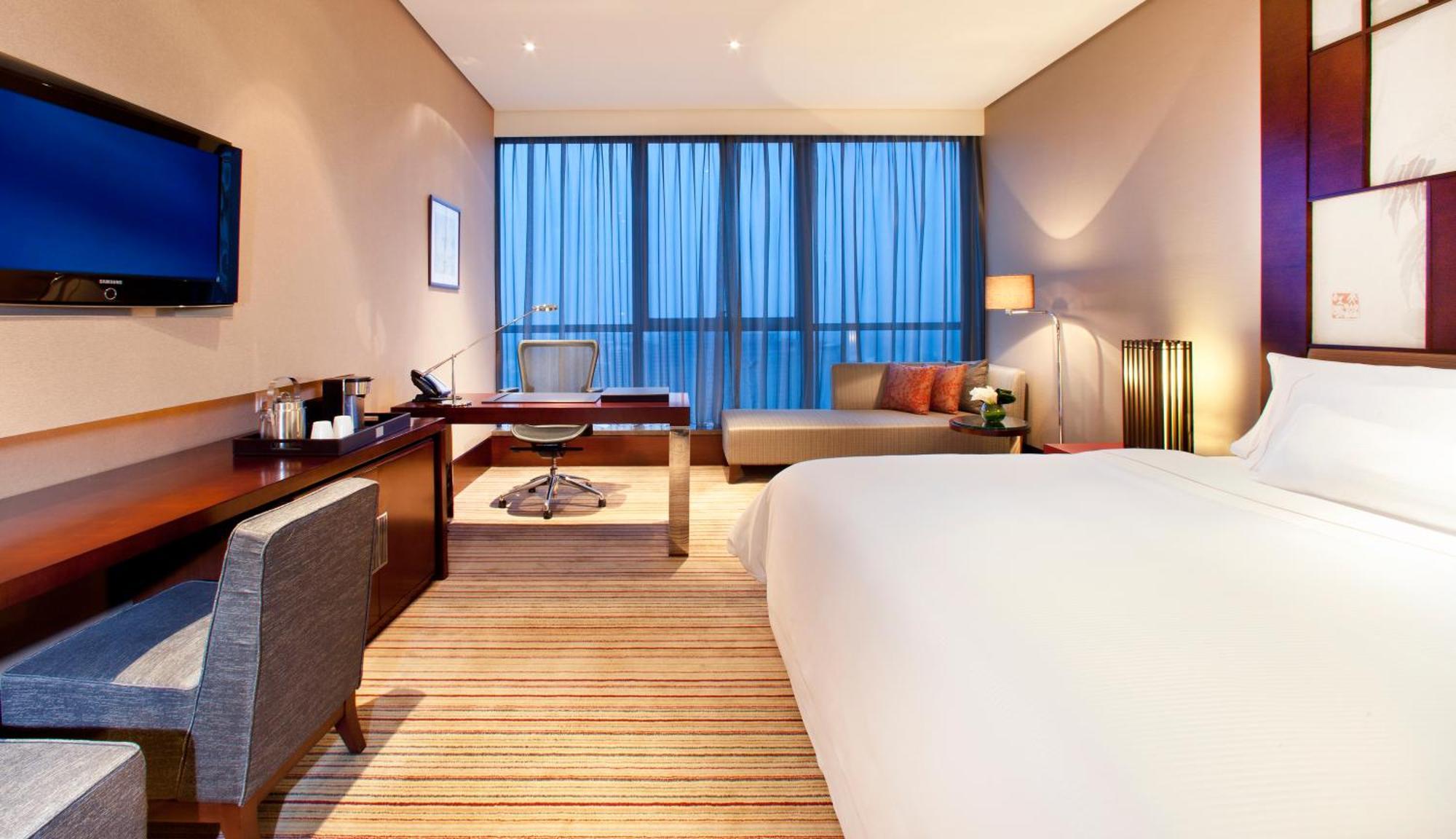 The Westin Beijing Chaoyang Hotell Exteriör bild